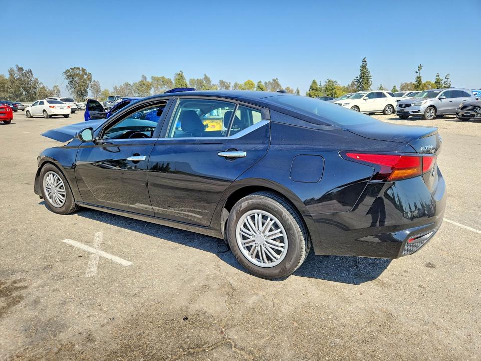 54728156 :رقم المزاد ، 1N4BL4BV6LC234944 vin ، 2020 Nissan Altima مزاد بيع