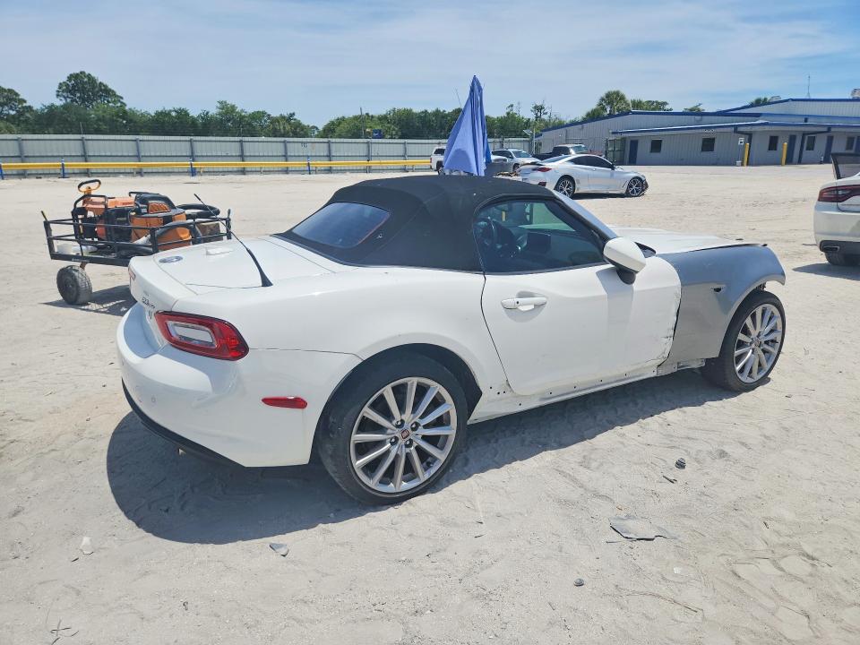 52781786 :رقم المزاد ، JC1NFAEK5H0127727 vin ، 2017 Fiat 124 Spider مزاد بيع