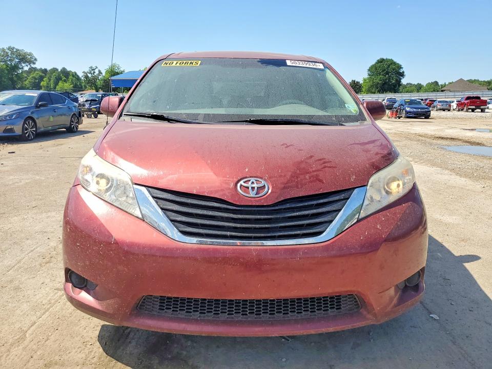 Aukcja sprzedaży 2014 Toyota Sienna, vin: 5TDKK3DC9ES435614, numer aukcji: 50339936
