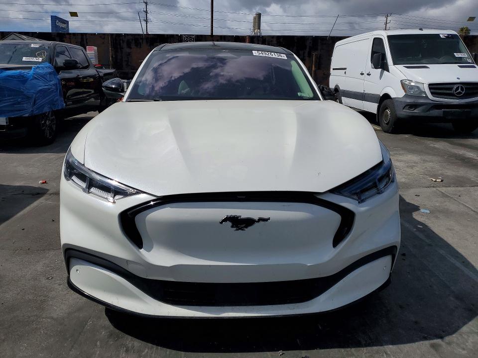Продаж на аукціоні авто 2022 Ford Mustang Mach-e, vin: 3FMTK3R72NMA24177, номер лоту: 54926136