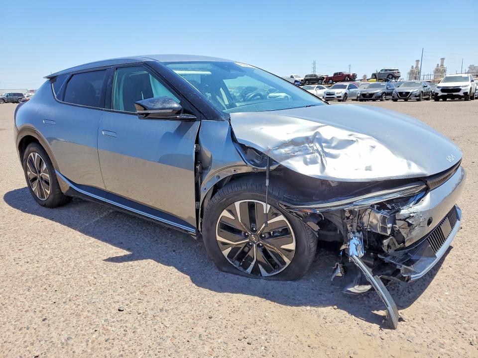 Продажа на аукционе авто 2024 Kia Ev6, vin: KNDC34LA0R5197557, номер лота: 53573516