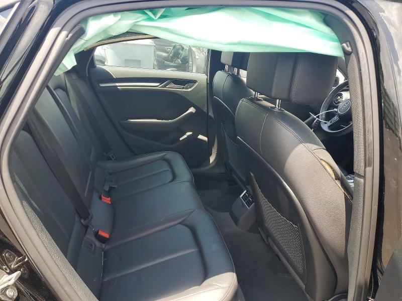 Продажа на аукционе авто 2018 Audi A3, vin: WAUAUGFFXJ1004403, номер лота: 52964276