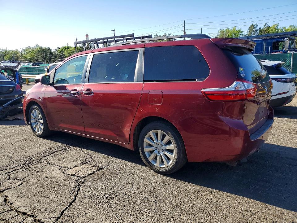 Продажа на аукционе авто 2015 Toyota Sienna, vin: 5TDDK3DC3FS095693, номер лота: 53258946
