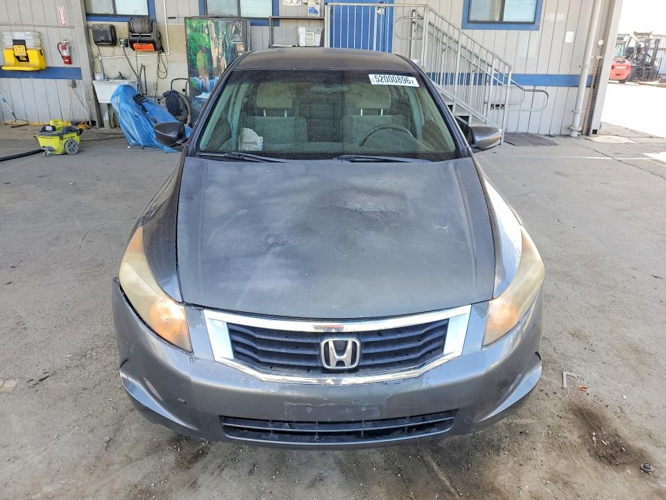 52000896 :رقم المزاد ، JHMCP26488C023887 vin ، 2008 Honda Accord مزاد بيع