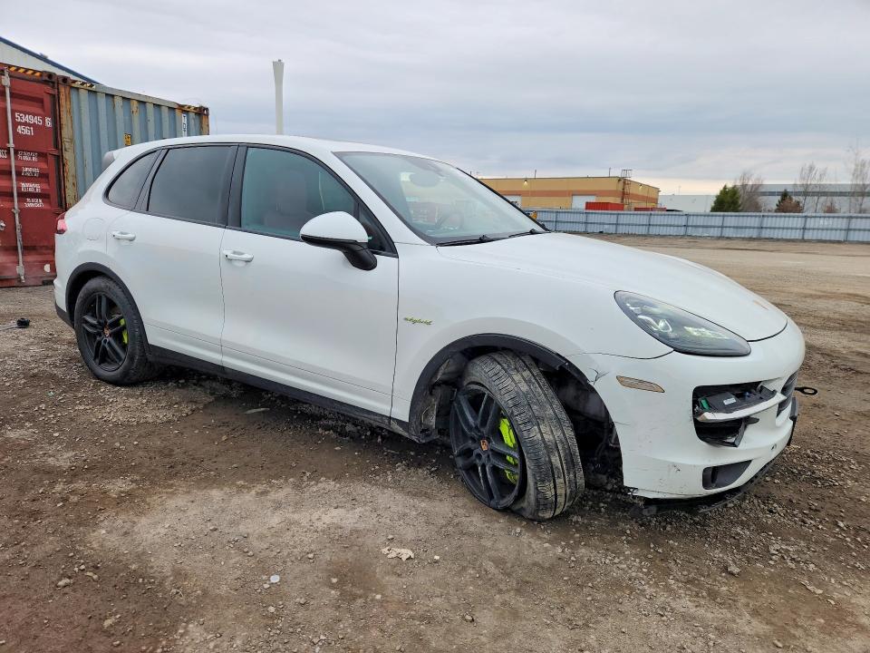 50888216 :رقم المزاد ، WP1AE2A2XGLA18224 vin ، 2016 Porsche Cayenne مزاد بيع
