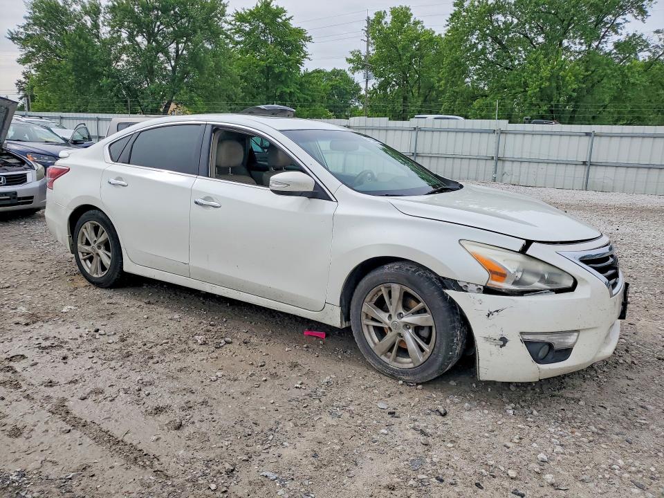 2013 Nissan Altima მანქანა იყიდება აუქციონზე, vin: 1N4AL3AP8DN475550, აუქციონის ნომერი: 54655646