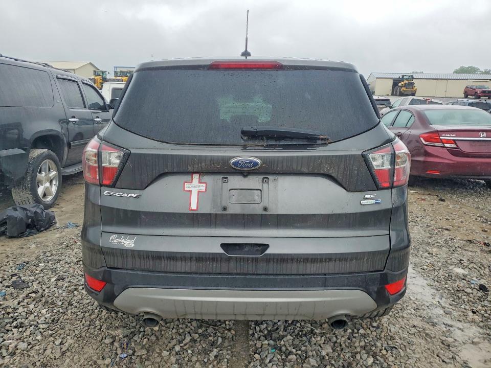 2017 Ford Escape მანქანა იყიდება აუქციონზე, vin: 1FMCU9GD4HUB36131, აუქციონის ნომერი: 51949036