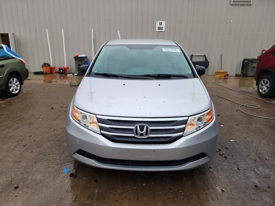 53014746 :رقم المزاد ، 5FNRL5H21BB090331 vin ، 2011 Honda Odyssey مزاد بيع