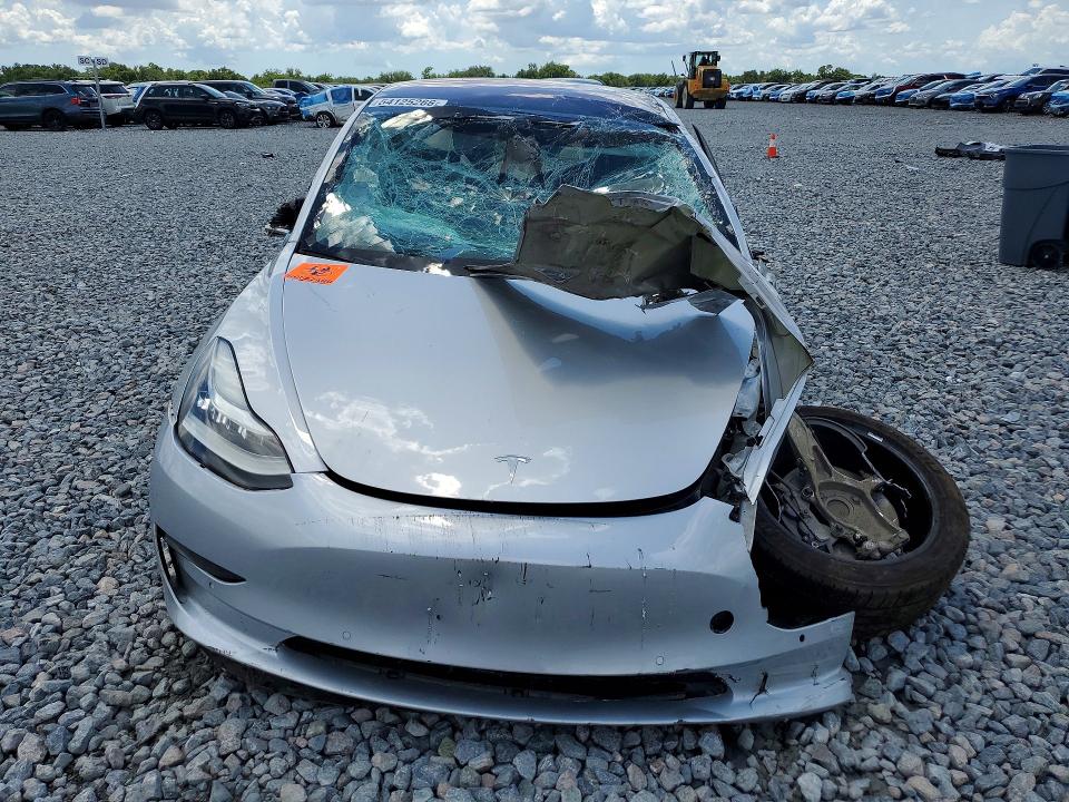 Продажа на аукционе авто 2018 Tesla Model 3, vin: 5YJ3E1EA0JF037476, номер лота: 54125266