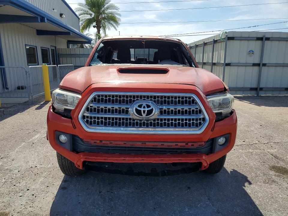 51340816 :رقم المزاد ، 3TMAZ5CN9HM047941 vin ، 2017 Toyota Tacoma مزاد بيع