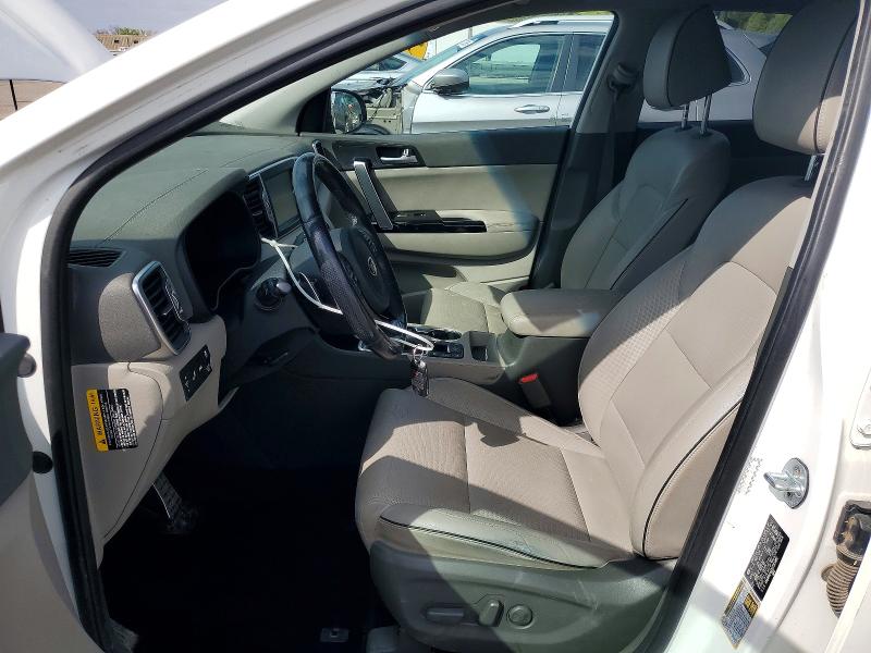Продажа на аукционе авто 2018 Kia Sportage, vin: KNDPRCA69J7355380, номер лота: 52942316