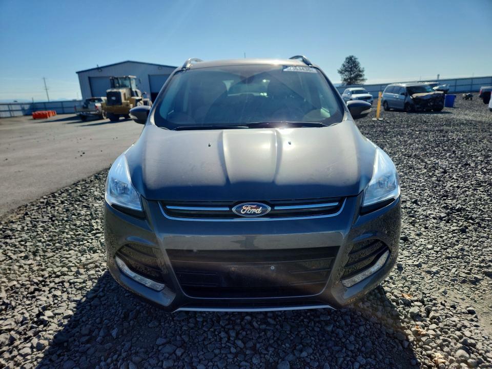 2015 Ford Escape მანქანა იყიდება აუქციონზე, vin: 1FMCU9J99FUC07423, აუქციონის ნომერი: 52363436