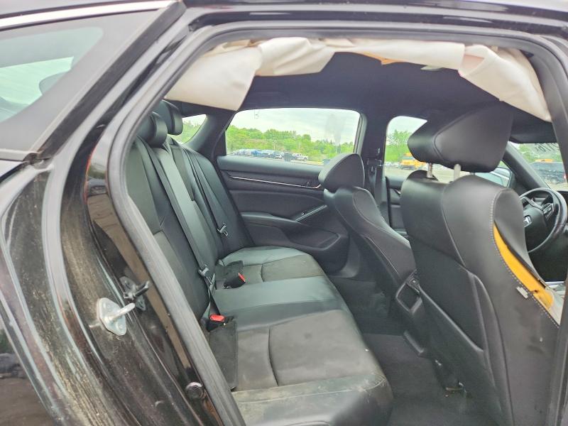 Auction sale of the 2022 Honda Accord, vin: 1HGCV1F35NA001623, lot number: 52572176