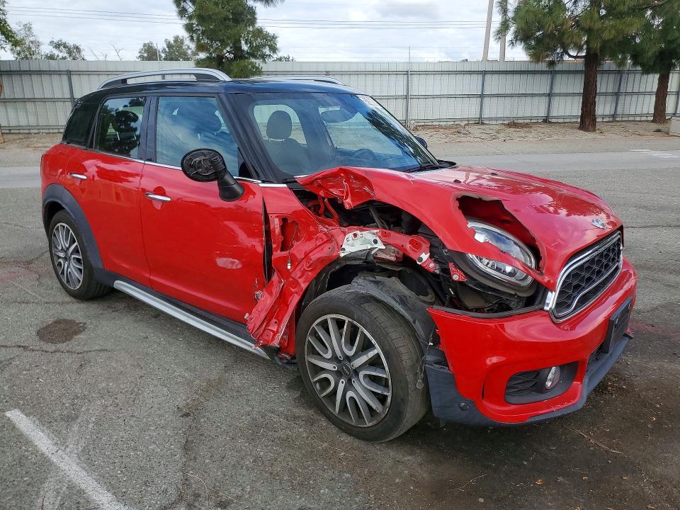 52358236 :رقم المزاد ، WMZYT3C3XJ3E93917 vin ، 2018 Mini Cooper مزاد بيع