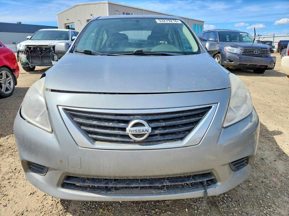 53279216 :رقم المزاد ، 3N1CN7AP9CL844115 vin ، 2012 Nissan Versa مزاد بيع