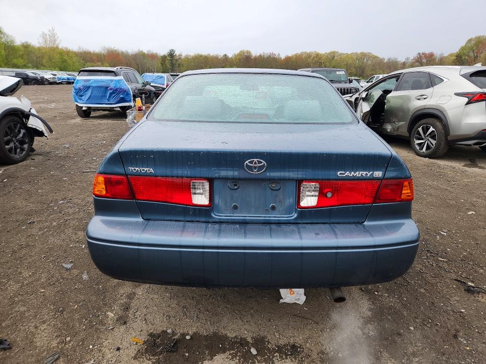 51966346 :رقم المزاد ، 4T1BG22K71U763153 vin ، 2001 Toyota Camry مزاد بيع