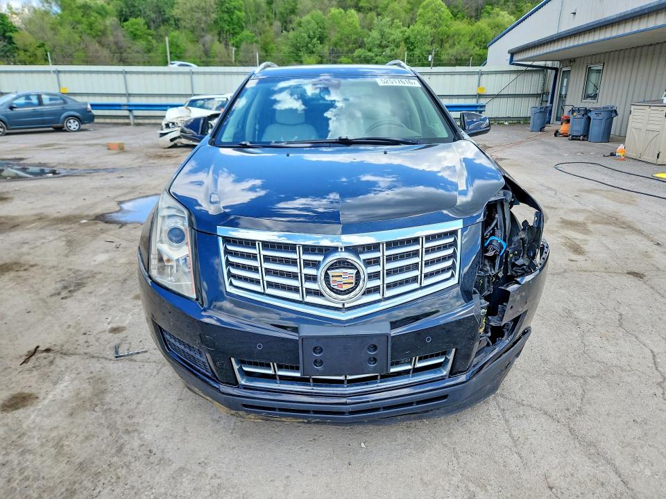 2015 Cadillac Srx მანქანა იყიდება აუქციონზე, vin: 3GYFNEE3XFS599531, აუქციონის ნომერი: 52517616