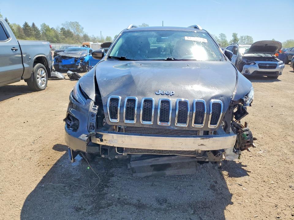 Продаж на аукціоні авто 2017 Jeep Cherokee, vin: 1C4PJMCS1HW601555, номер лоту: 51982496