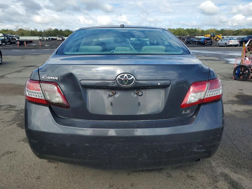 52346156 :رقم المزاد ، 4T1BF3EK9AU070573 vin ، 2010 Toyota Camry مزاد بيع