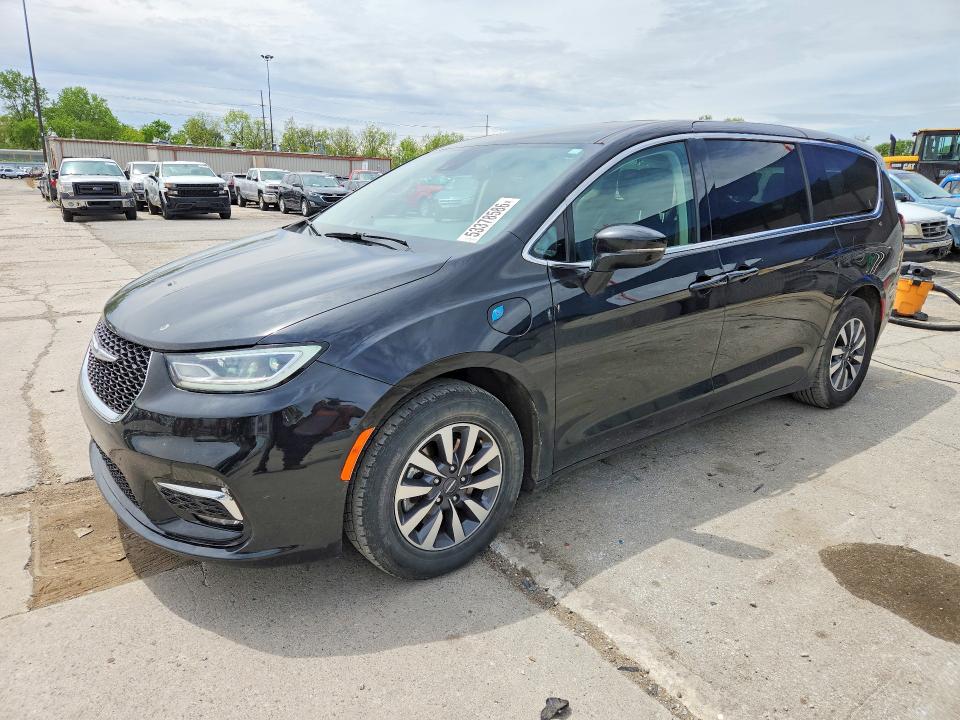 Auction sale of the 2022 Chrysler Pacifica, vin: 2C4RC1L75NR189478, lot number: 53378586