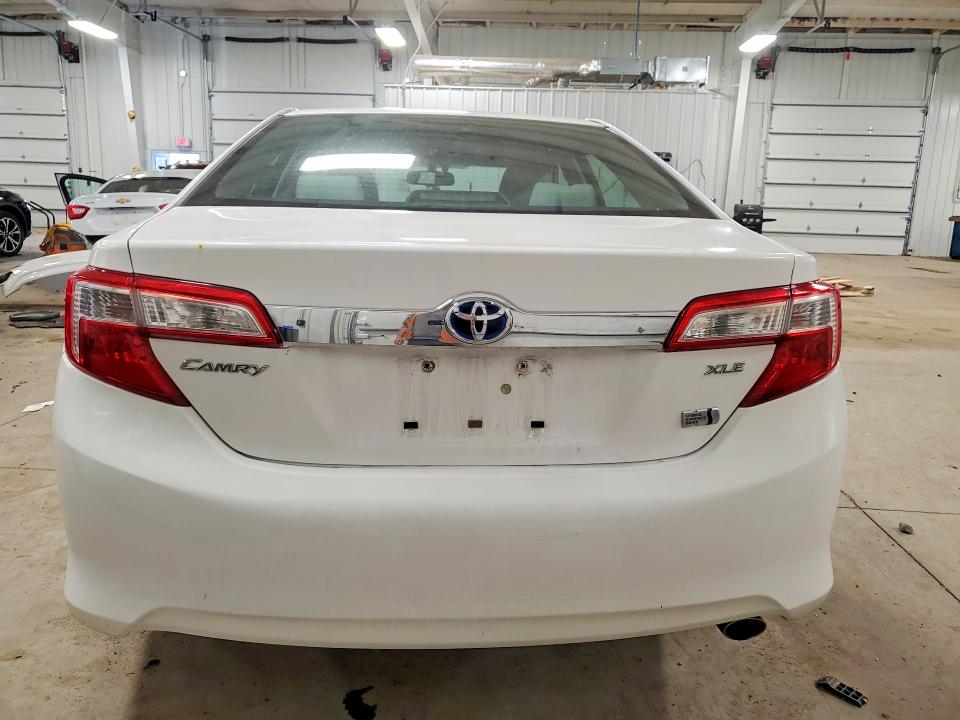 Продажа на аукционе авто 2013 Toyota Camry Hybrid, vin: 4T1BD1FK9DU068366, номер лота: 52996316