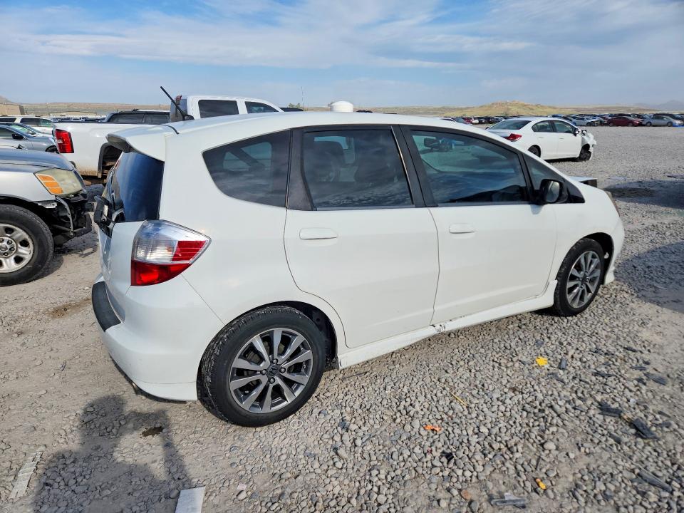53450086 :رقم المزاد ، JHMGE8H51DC037575 vin ، 2013 Honda Fit مزاد بيع