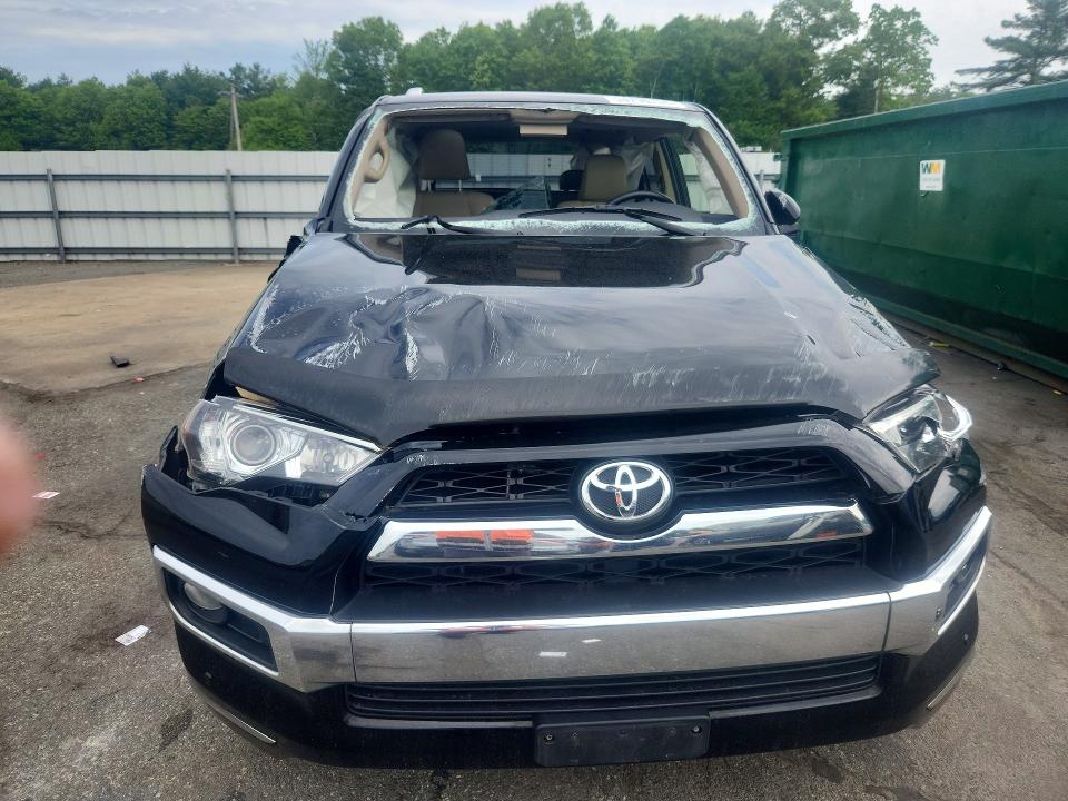 54790706 :رقم المزاد ، JTEBU5JR0H5411173 vin ، 2017 Toyota 4runner مزاد بيع