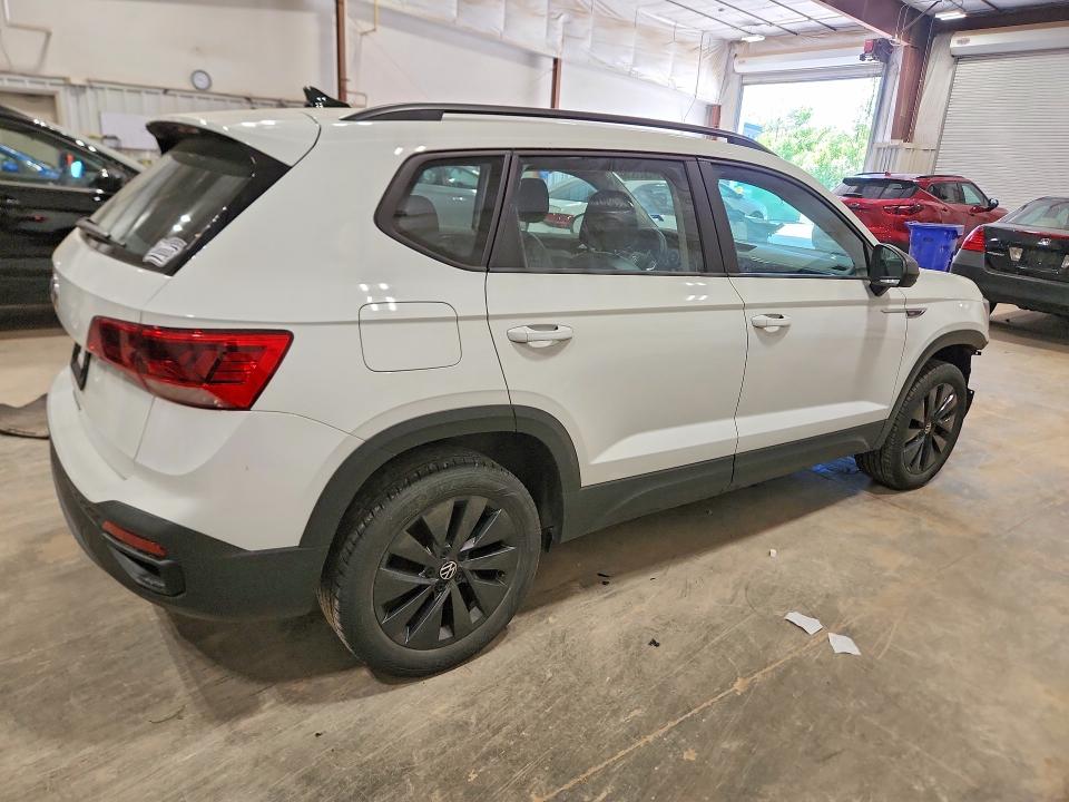 51303526 :رقم المزاد ، 3VVCX7B25PM365282 vin ، 2023 Volkswagen Taos مزاد بيع