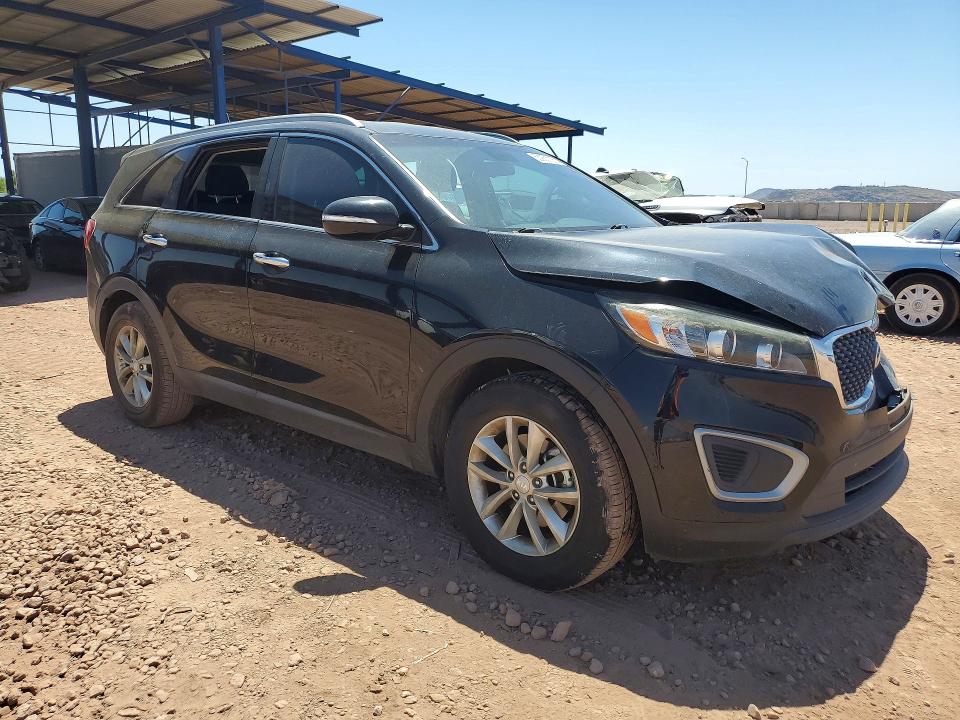 2018 Kia Sorento მანქანა იყიდება აუქციონზე, vin: 5XYPG4A51JG393935, აუქციონის ნომერი: 53251126