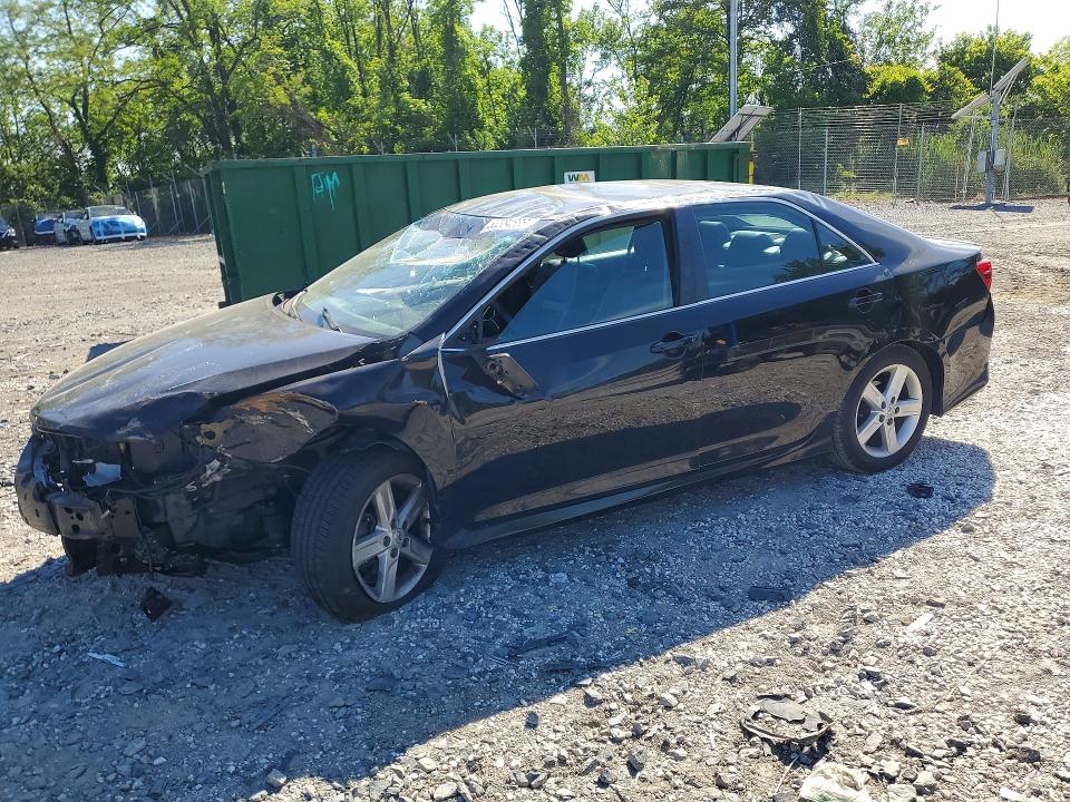 53384586 :رقم المزاد ، 4T1BF1FK7EU464856 vin ، 2014 Toyota Camry مزاد بيع