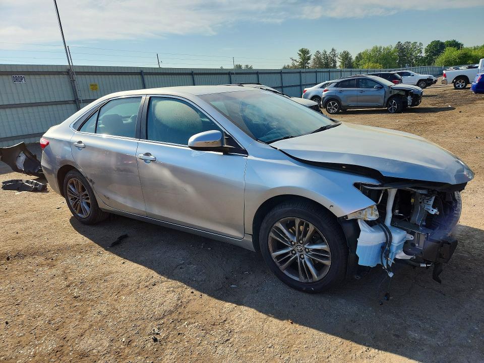 53720086 :رقم المزاد ، 4T1BF1FK4HU751186 vin ، 2017 Toyota Camry مزاد بيع