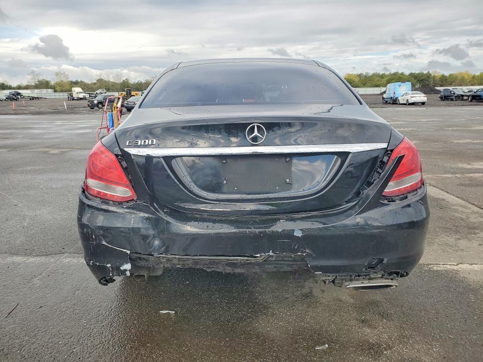 Продажа на аукционе авто 2015 Mercedes-benz C, vin: 55SWF4JB0FU043083, номер лота: 52523906