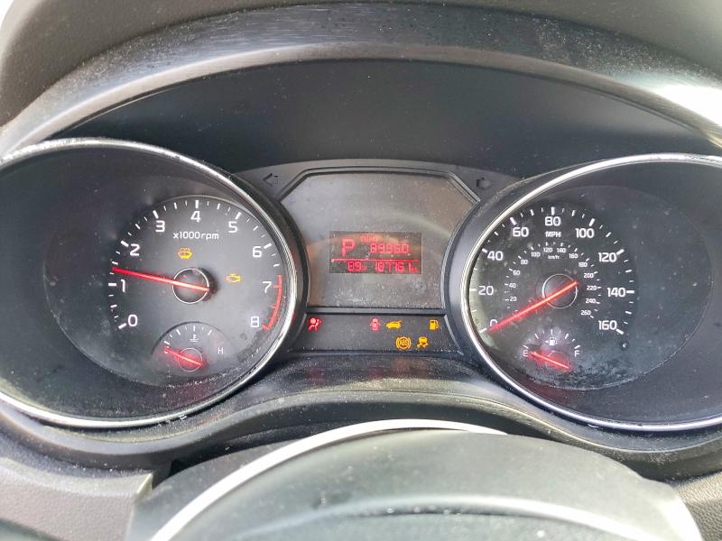 53159106 :رقم المزاد ، KNDMB5C14H6227293 vin ، 2017 Kia Sedona مزاد بيع