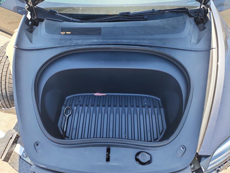 2025 Tesla Model 3 მანქანა იყიდება აუქციონზე, vin: 5YJ3E1EA1SF025239, აუქციონის ნომერი: 51643646