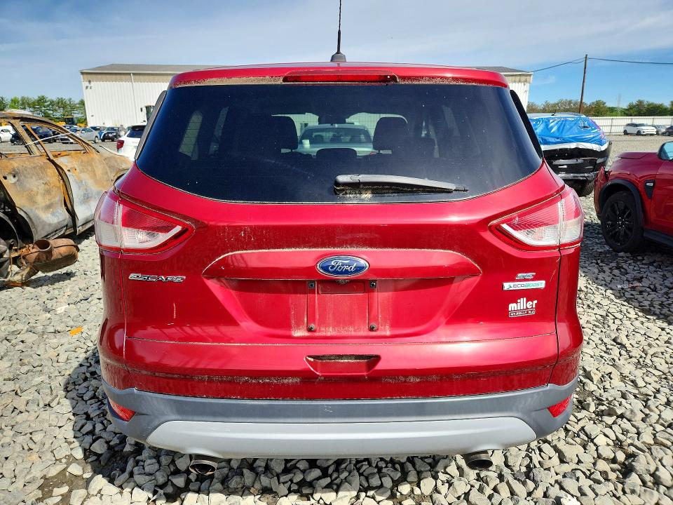 2015 Ford Escape მანქანა იყიდება აუქციონზე, vin: 1FMCU0GX4FUC31579, აუქციონის ნომერი: 54862216
