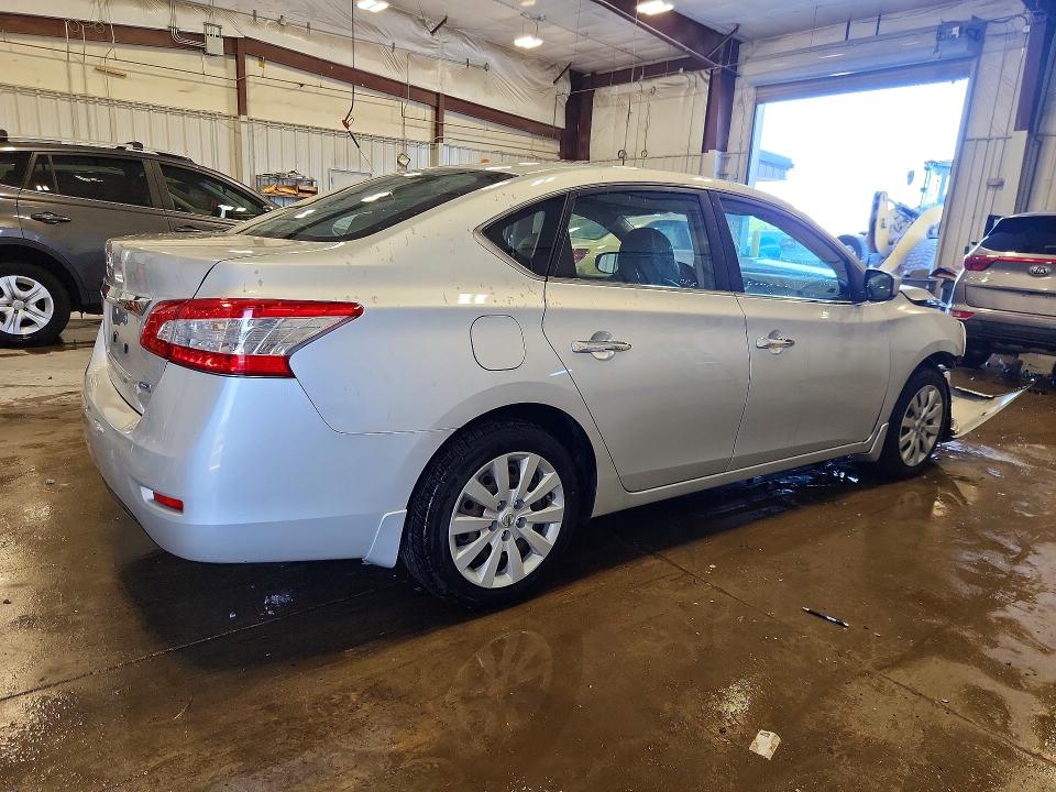 2014 Nissan Sentra მანქანა იყიდება აუქციონზე, vin: 3N1AB7AP6EL690370, აუქციონის ნომერი: 54169546
