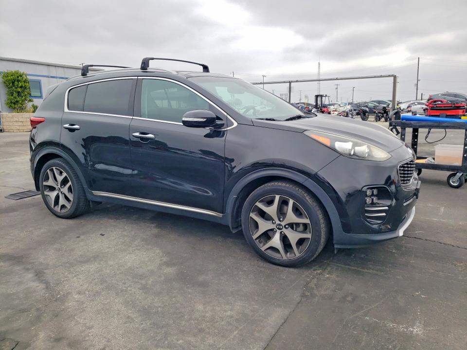 Продажа на аукционе авто 2017 Kia Sportage, vin: KNDPR3A65H7225168, номер лота: 52237436