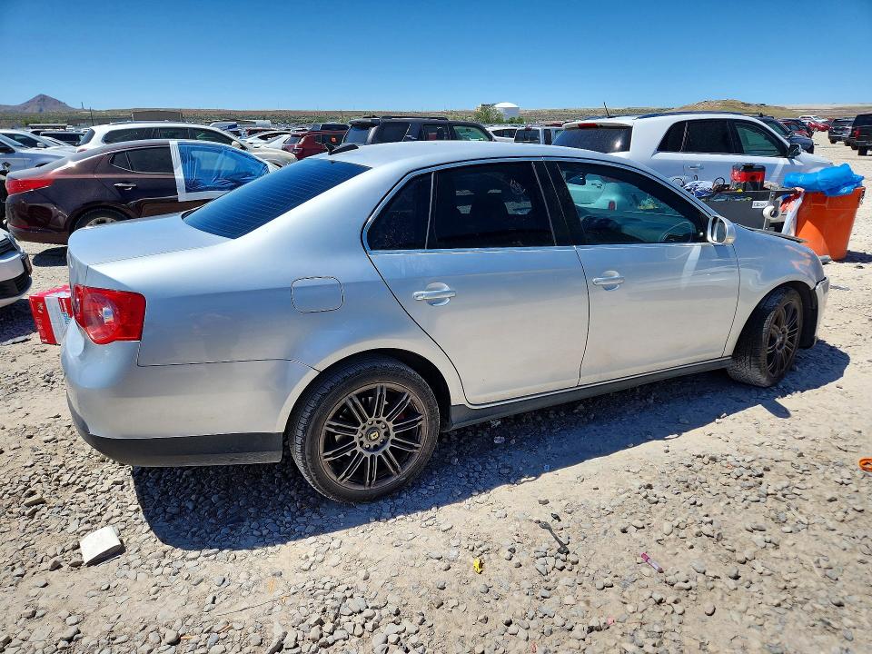 Продажа на аукционе авто 2006 Volkswagen Jetta, vin: 3VWXJ71KX6M657881, номер лота: 53581346