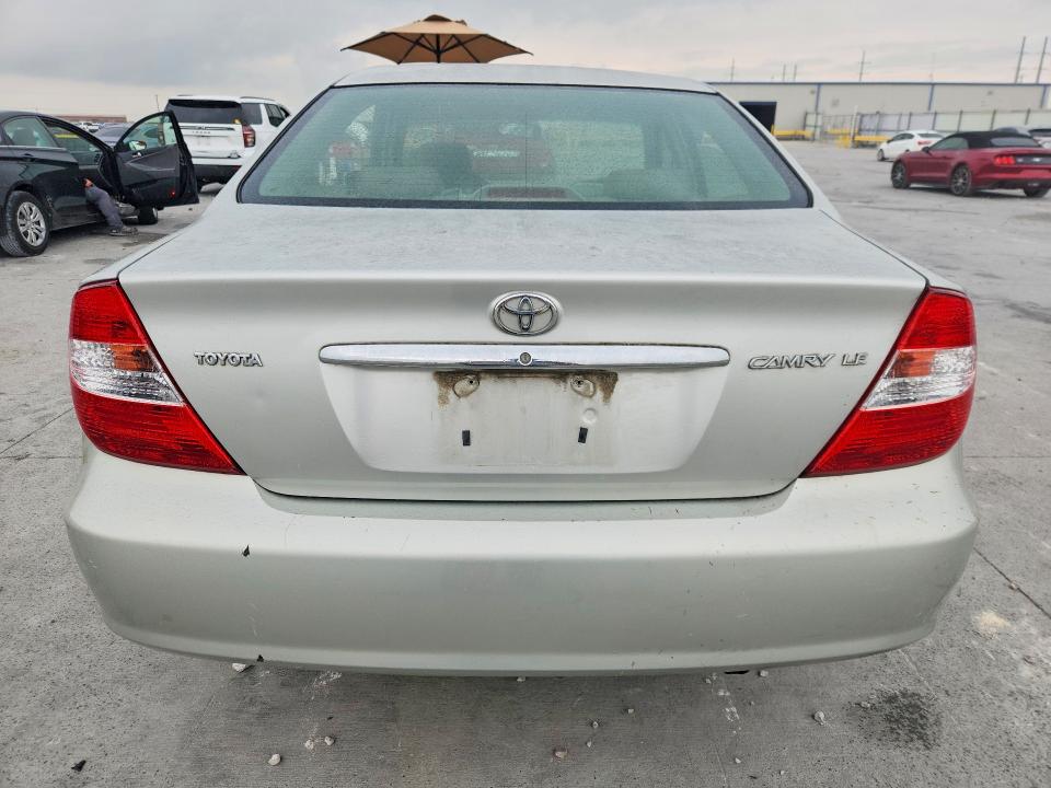 54335846 :رقم المزاد ، 4T1BE32K43U715088 vin ، 2003 Toyota Camry مزاد بيع