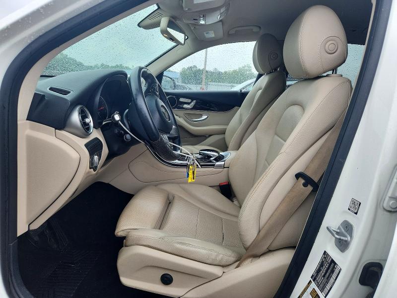 52528216 :رقم المزاد ، WDC0G4JB1GF047980 vin ، 2016 Mercedes-benz Glc مزاد بيع