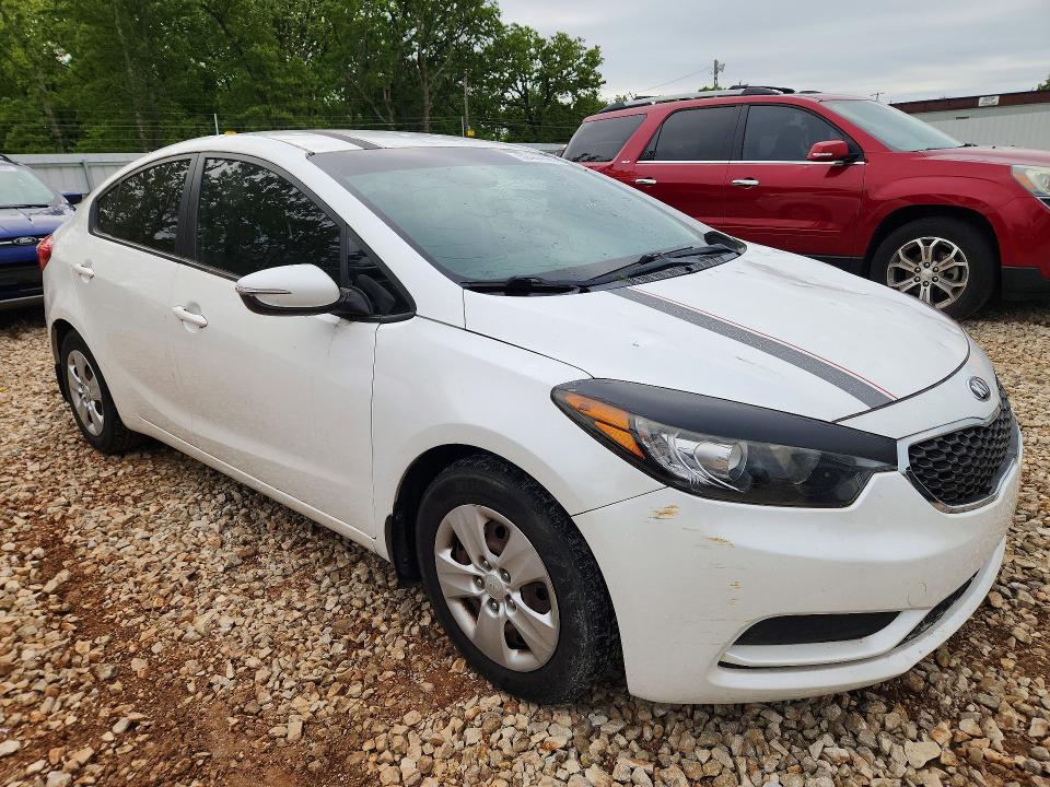 2015 Kia Forte მანქანა იყიდება აუქციონზე, vin: KNAFX4A66F5376601, აუქციონის ნომერი: 52444626