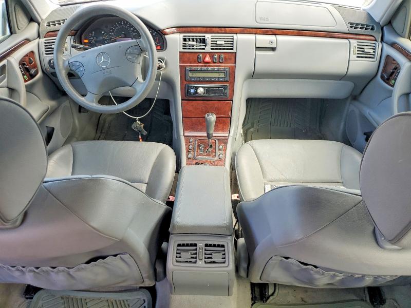 54732946 :رقم المزاد ، WDBJF70J0YB034491 vin ، 2000 Mercedes-benz E مزاد بيع