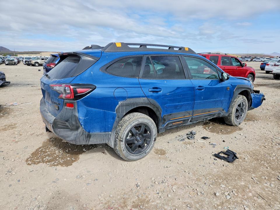 54088676 :رقم المزاد ، 4S4BTGUD9S3223916 vin ، 2025 Subaru Outback مزاد بيع
