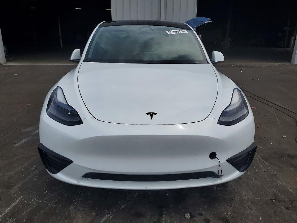 55306476 :رقم المزاد ، 7SAYGDEE3RA257887 vin ، 2024 Tesla Model Y مزاد بيع