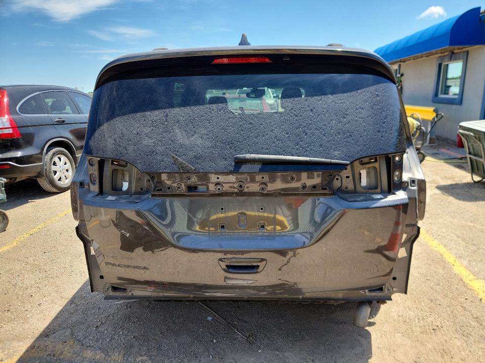 2017 Chrysler Pacifica მანქანა იყიდება აუქციონზე, vin: 2C4RC1EG8HR538649, აუქციონის ნომერი: 51661806
