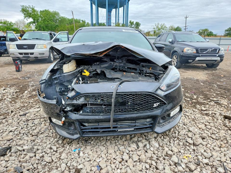 2018 Ford Focus მანქანა იყიდება აუქციონზე, vin: 1FADP3L95JL203545, აუქციონის ნომერი: 53831996