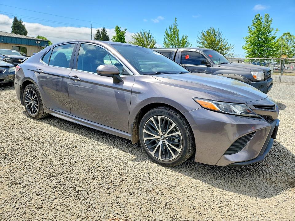 Продаж на аукціоні авто 2019 Toyota Camry, vin: 4T1B11HK2KU738097, номер лоту: 52231436