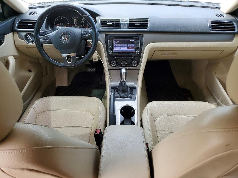 2015 Volkswagen Passat მანქანა იყიდება აუქციონზე, vin: 1VWBV7A33FC014233, აუქციონის ნომერი: 54205726