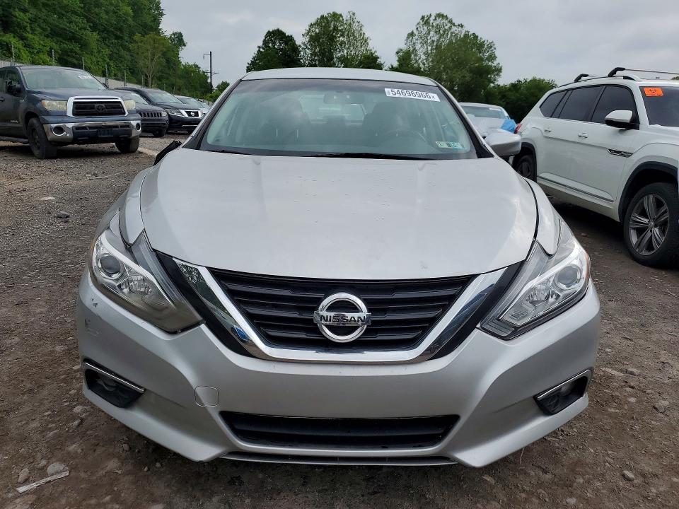 Продажа на аукционе авто 2017 Nissan Altima, vin: 1N4AL3AP0HC145838, номер лота: 54696966