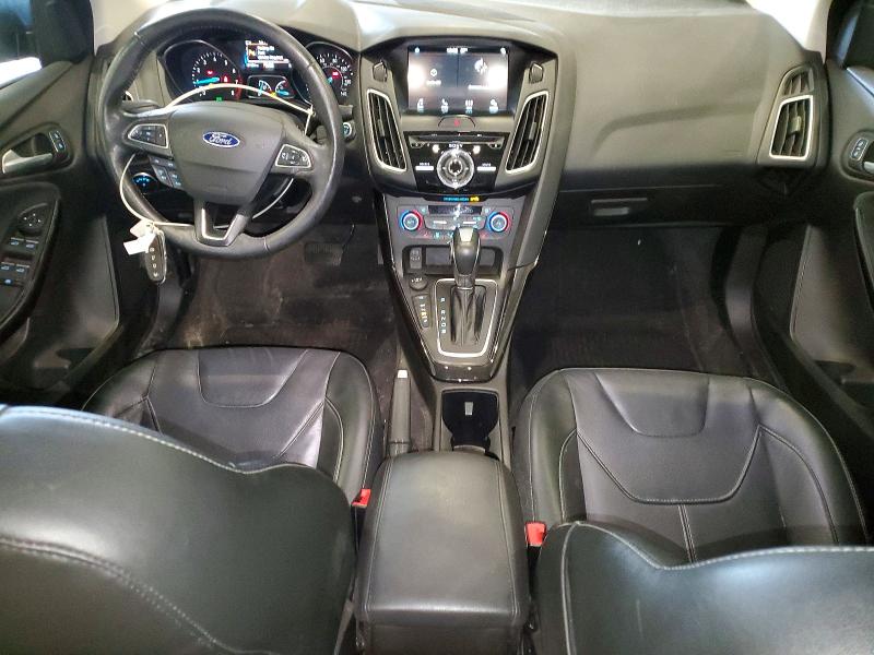 52406386 :رقم المزاد ، 1FADP3J28JL287429 vin ، 2018 Ford Focus مزاد بيع